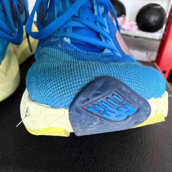 New Balance FuelCell Rebel V4 Women’s Size 8.5 - Picture 6 of 12